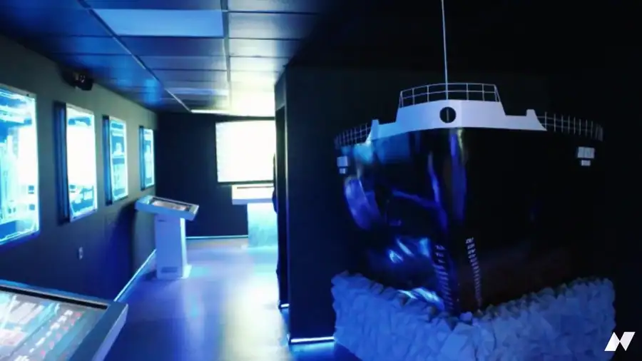Icebreaker · Arctic exhibition · The project · live