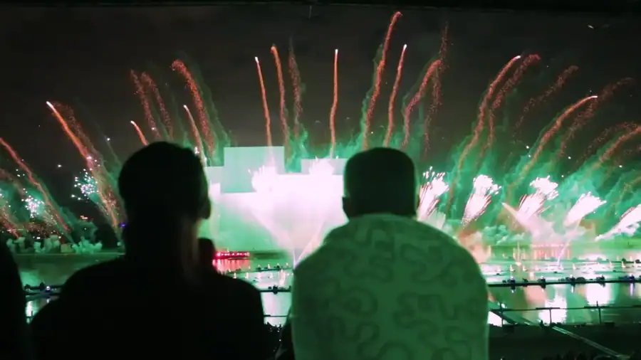 Rowing canal · festival closing show · The project · live